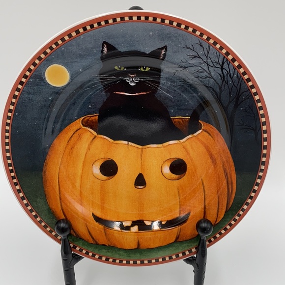 Sakura David Carter Brown Halloween Salad Plates - Picture 5 of 8